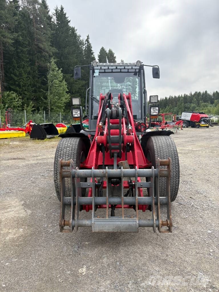 Weidemann 4070 Naudoti ratiniai krautuvai
