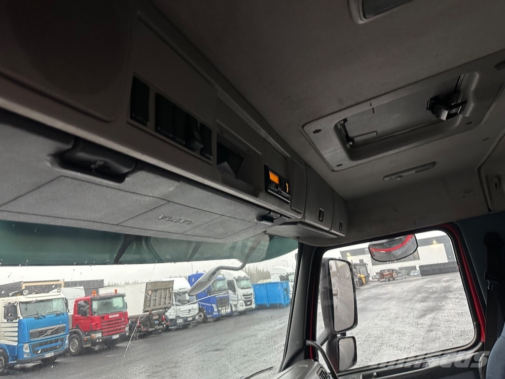 Volvo FM13. HMF 6020-K8 Truck mounted cranes