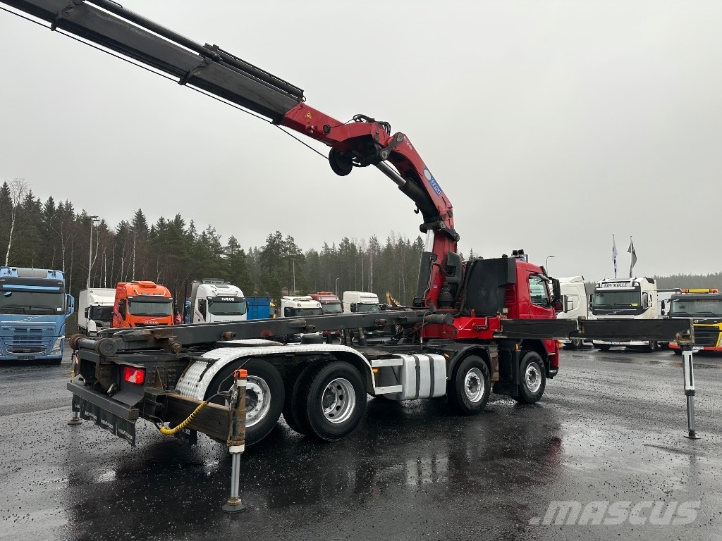 Volvo FM13. HMF 6020-K8 Truck mounted cranes