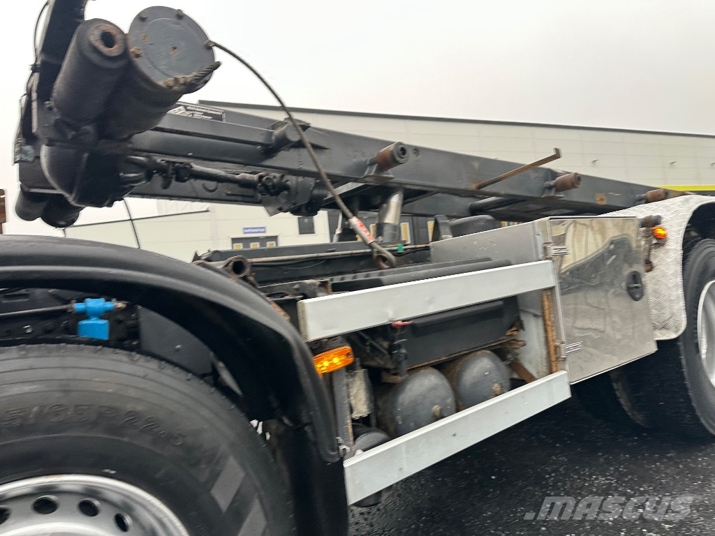 Volvo FM13. HMF 6020-K8 Truck mounted cranes