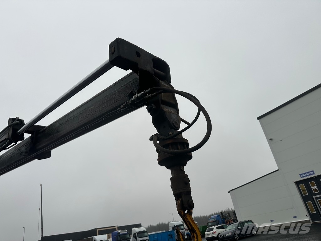 Volvo FM13. HMF 6020-K8 Truck mounted cranes