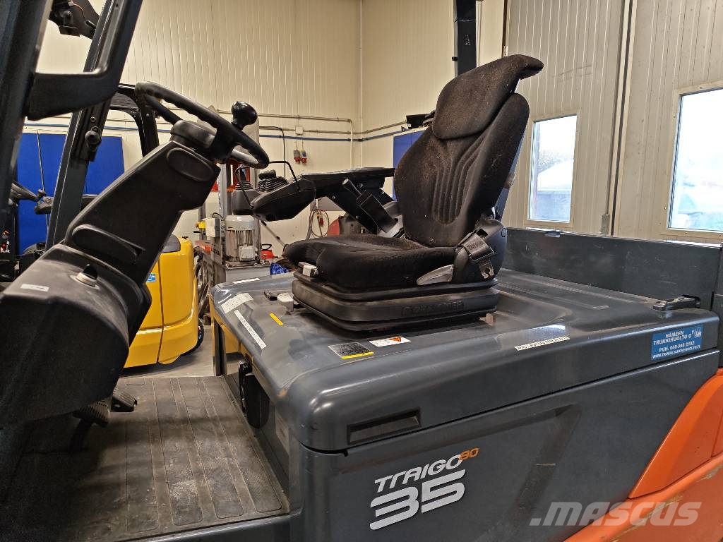 Toyota 8 FBMT 35 Electric forklifts