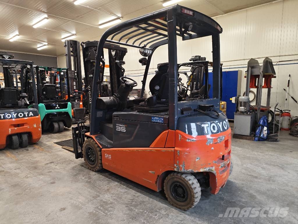 Toyota 8 FBMT 35 Electric forklifts