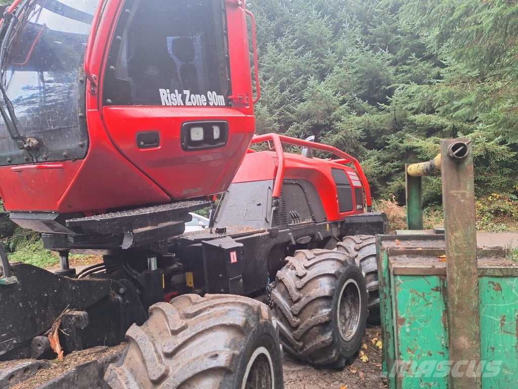 Komatsu 901 XC Cosechadoras
