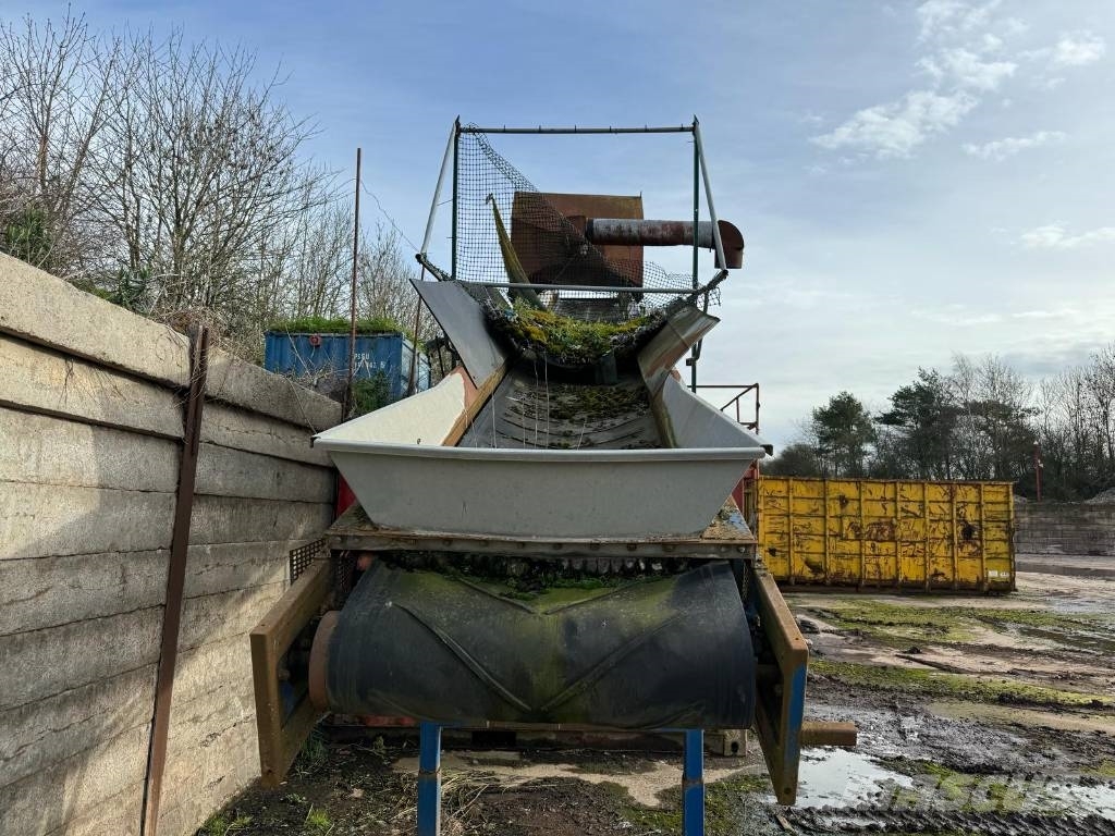 Morbark 1500 V Hammer Mill Młyny śrutujące