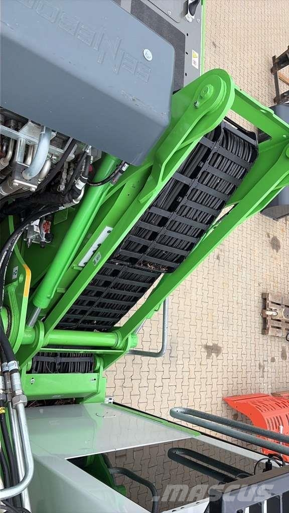 Sennebogen 718 Sennebogen 718 حفارات خاصة