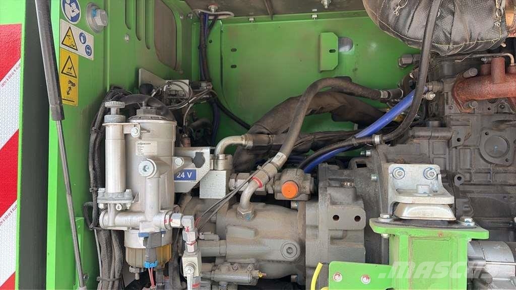 Sennebogen 718 Sennebogen 718 حفارات خاصة
