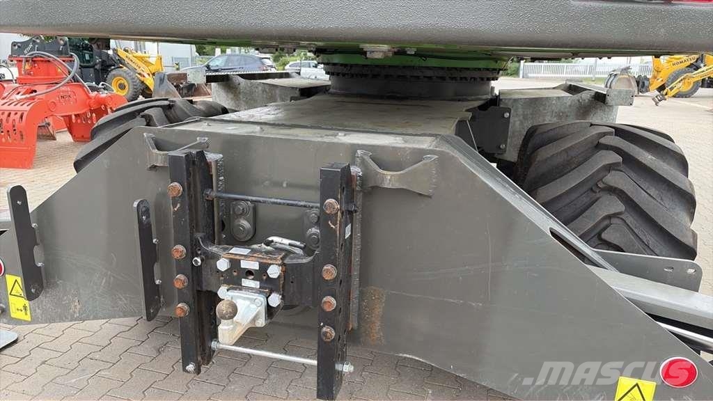 Sennebogen 718 Sennebogen 718 حفارات خاصة