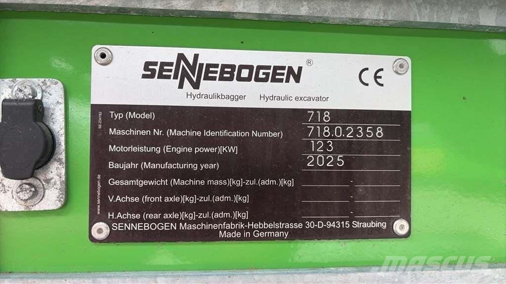 Sennebogen 718 Sennebogen 718 حفارات خاصة