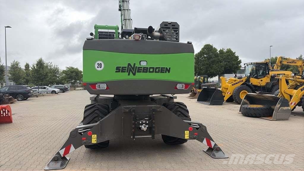 Sennebogen 718 Sennebogen 718 حفارات خاصة