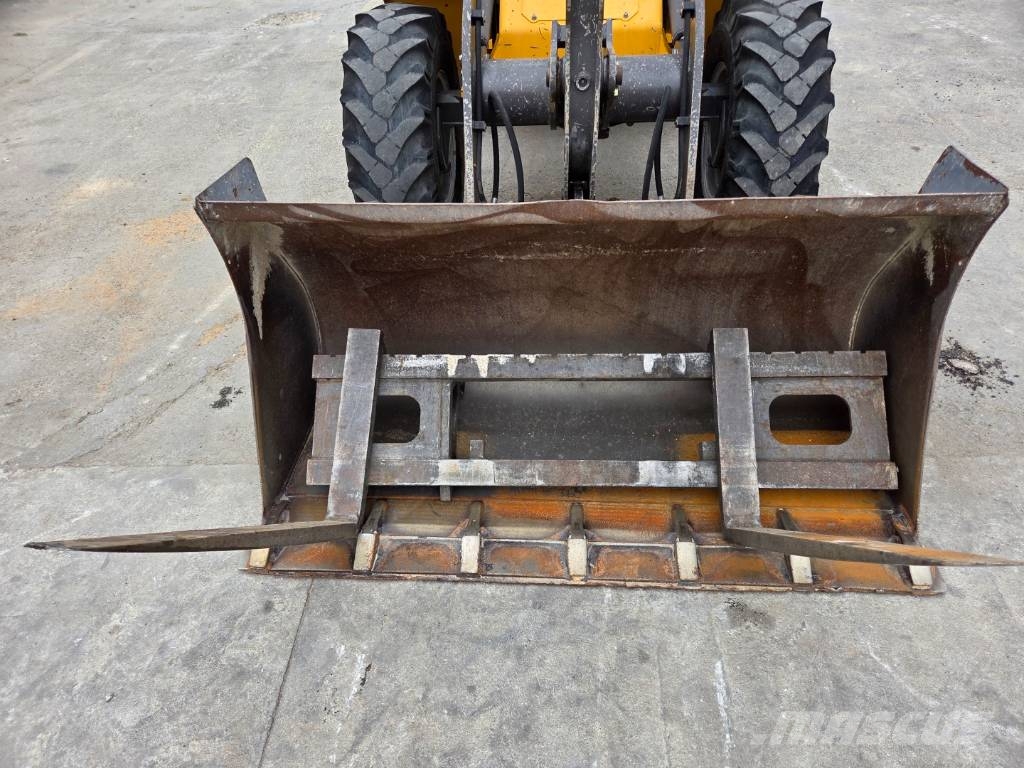 Volvo L 30 B 휠로우더