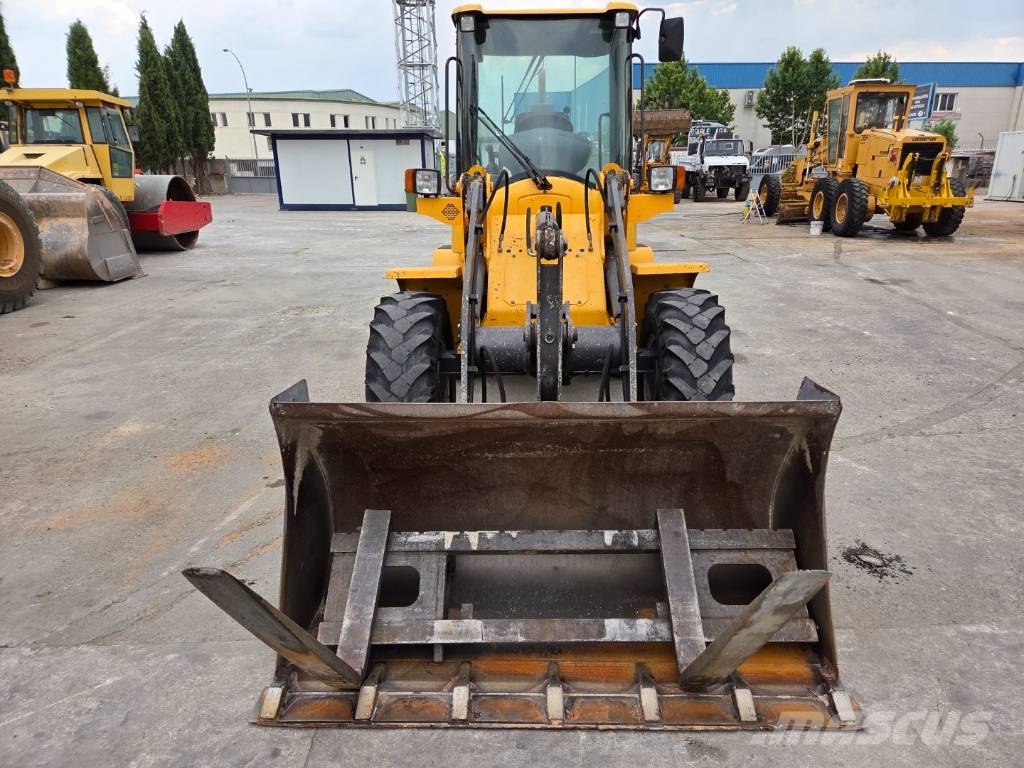 Volvo L 30 B 휠로우더