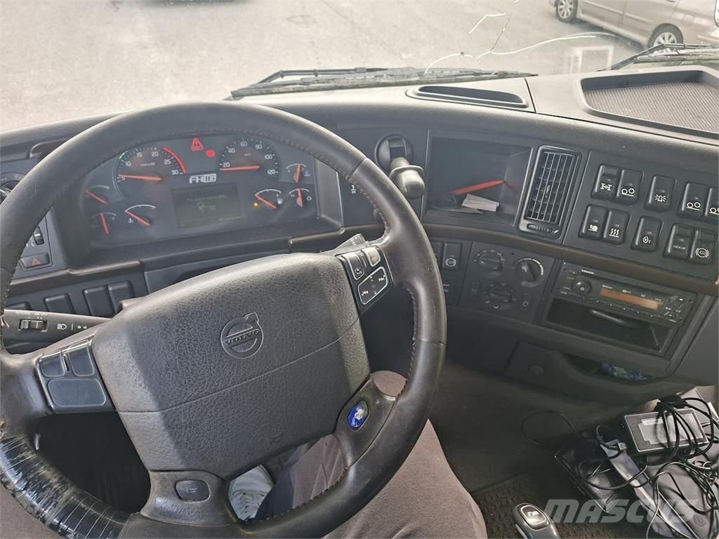 Volvo FH16-FH 64R B-6*4 16.1 木材トラック