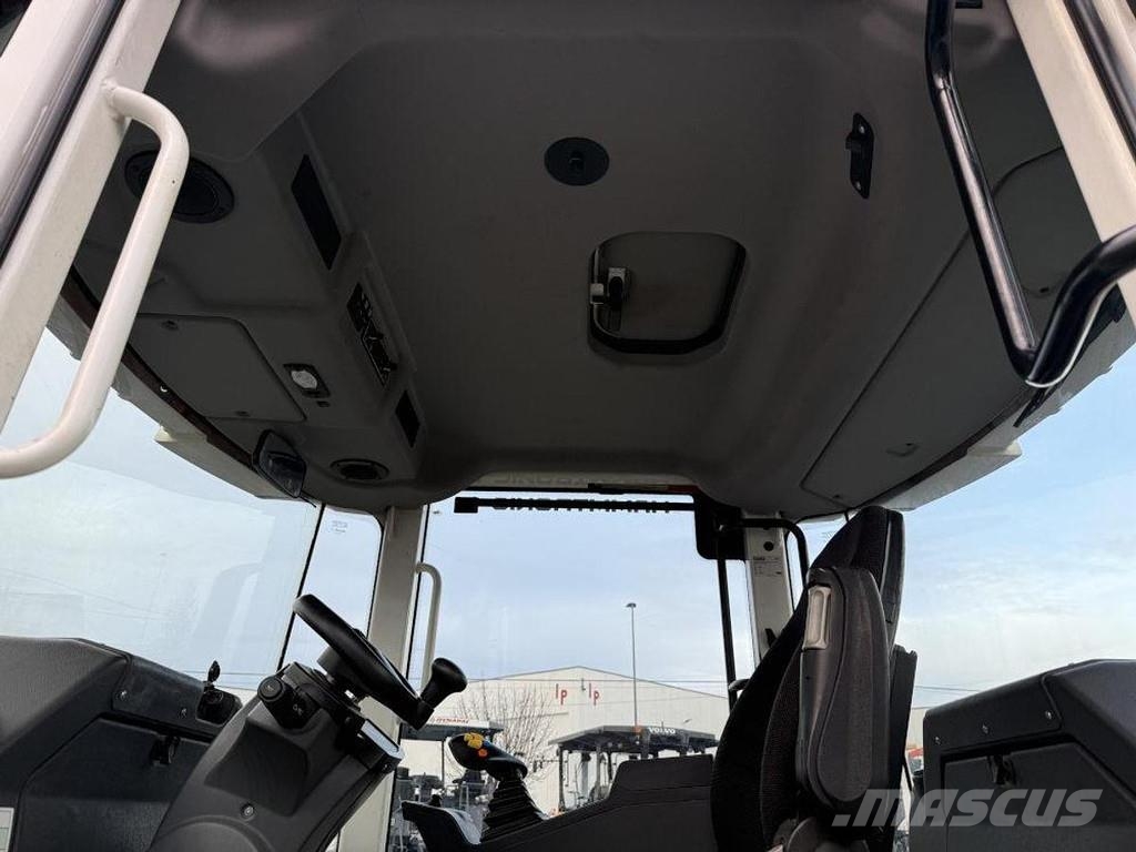 Hamm DV+ 90i VV-S 双轮压路机