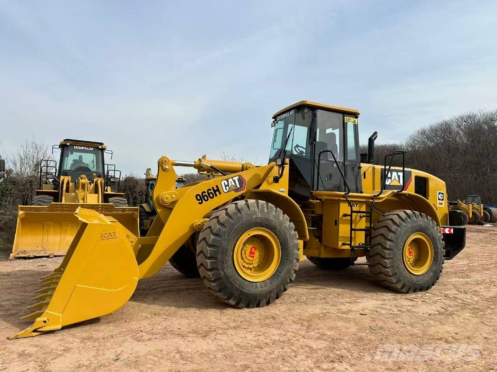CAT 966H Kolesni nakladalci