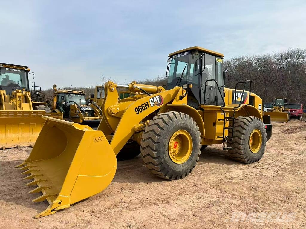 CAT 966H Kolesni nakladalci