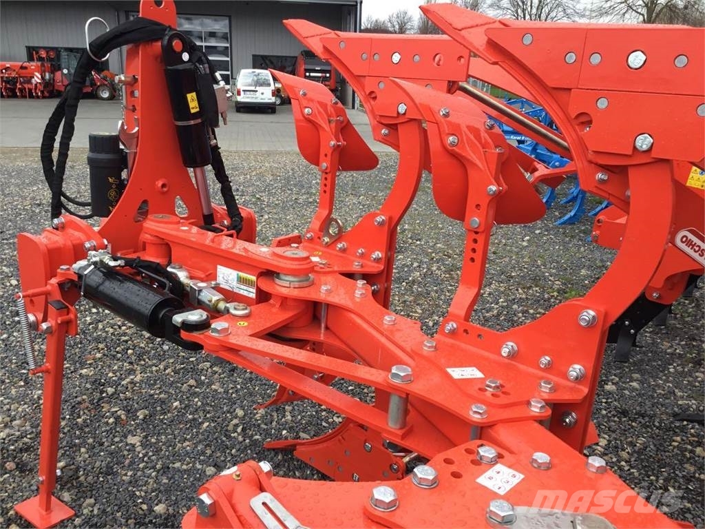 Maschio UNICO PASSO 4+ Streifenkörper 雙向犁