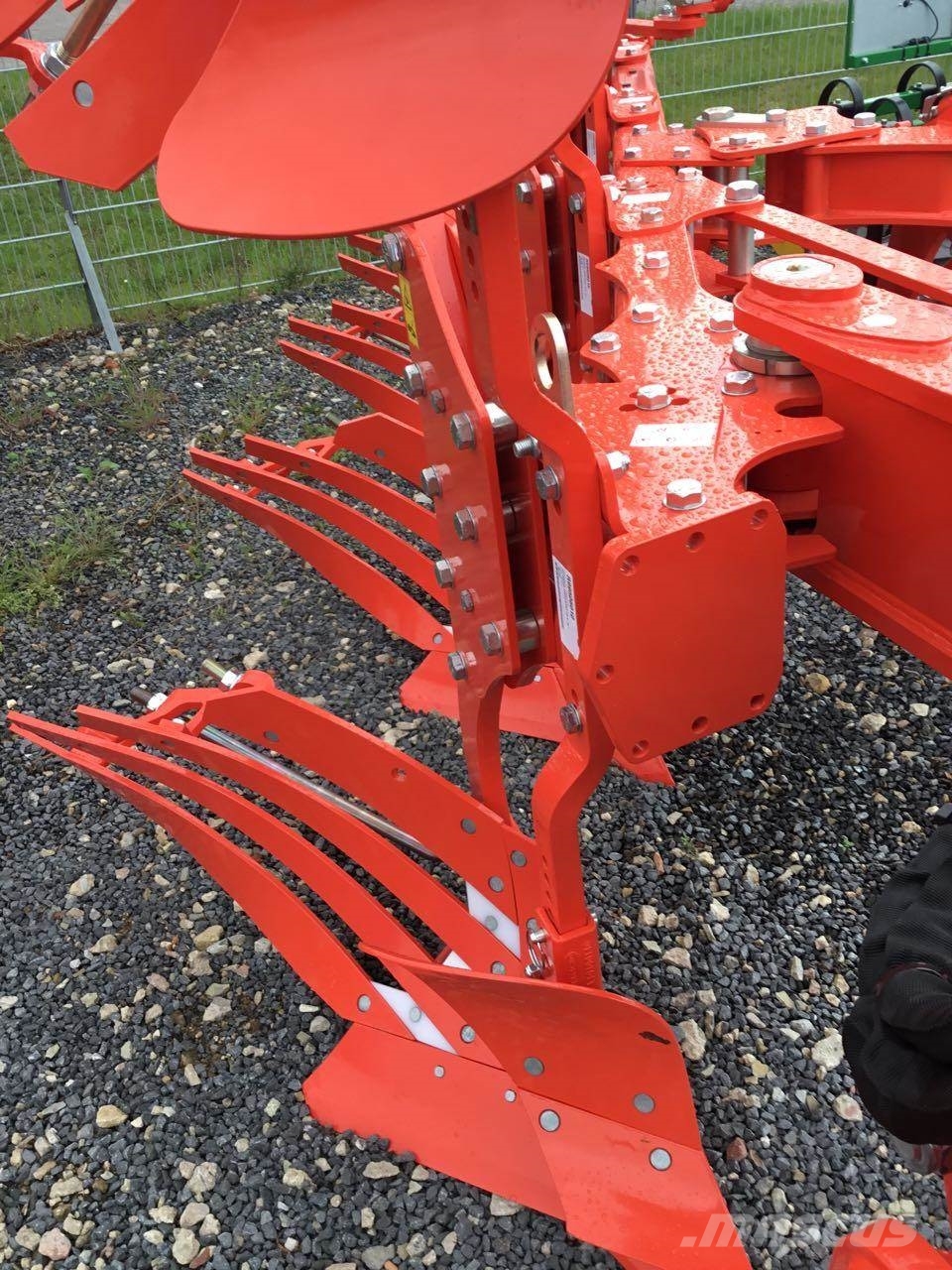 Maschio UNICO PASSO 4+ Streifenkörper 雙向犁