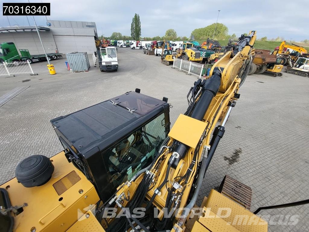 CAT 326 F LN Narrow Crawler excavators