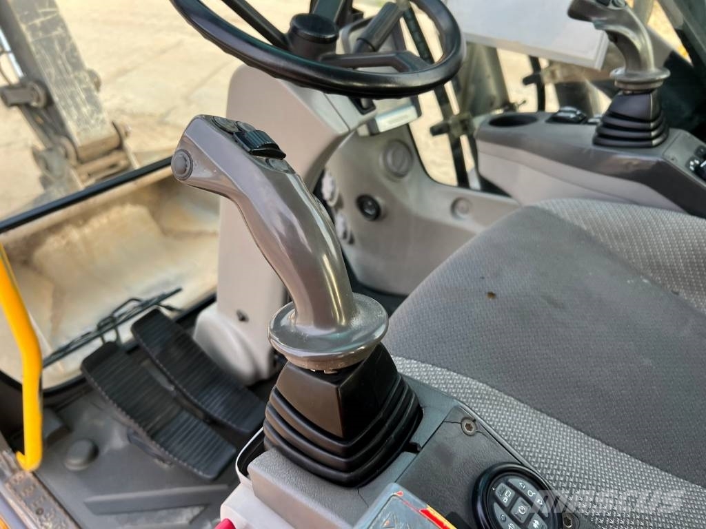 Volvo EW 140 C Колісні екскаватори