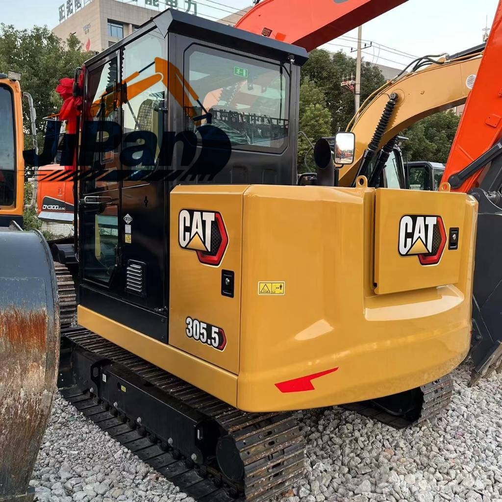 CAT 305.5 E 小型挖掘机