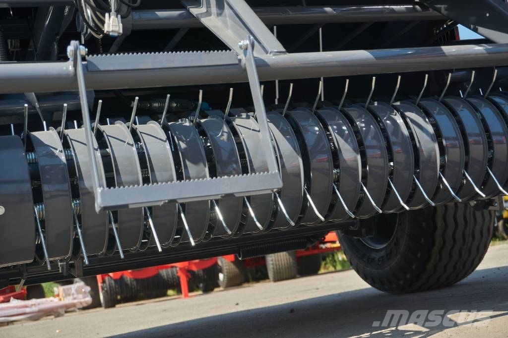 Metal-Fach Z 562, Presses à balles, Baler + net wrapping Rituļu preses