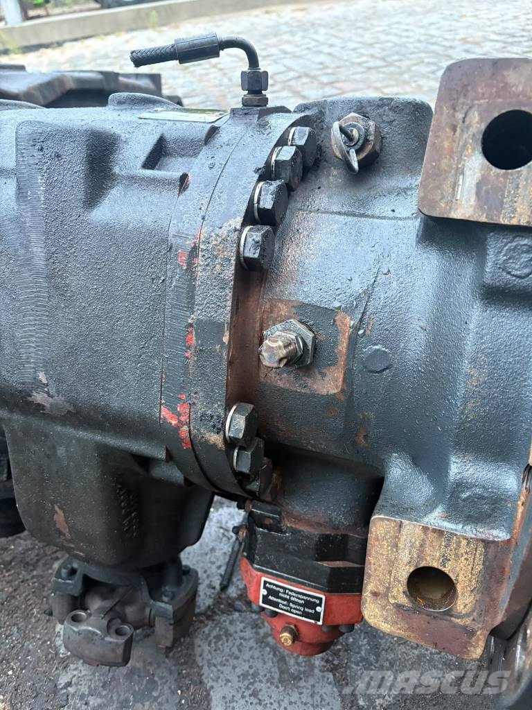 Ponsse NAF P0 40 6 Rastos, correntes e material rodante