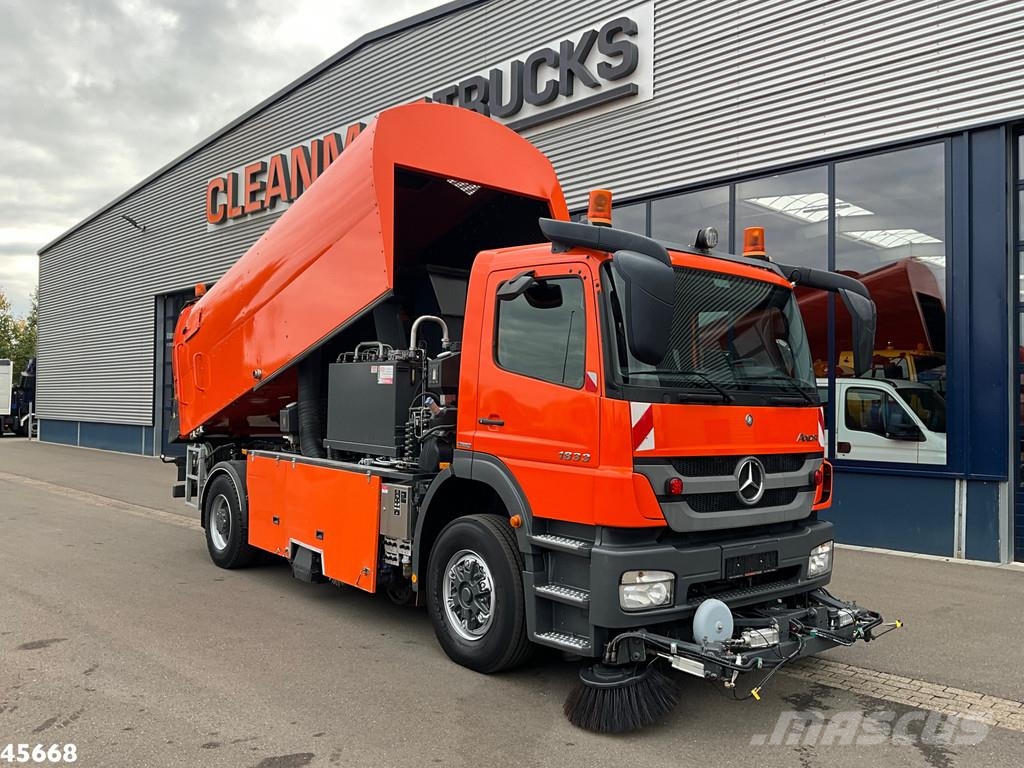 Mercedes-Benz Axor 1833 4x4 Schörling SORF Schienenreinigungs/Ra 街路清掃車