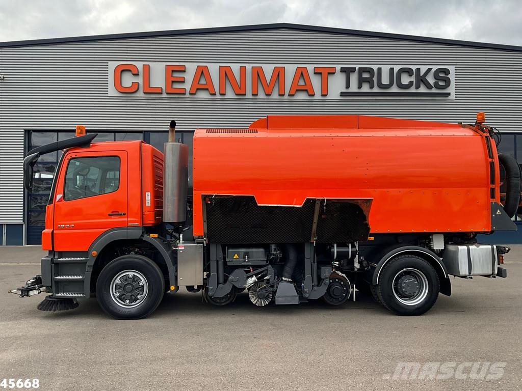 Mercedes-Benz Axor 1833 4x4 Schörling SORF Schienenreinigungs/Ra 街路清掃車