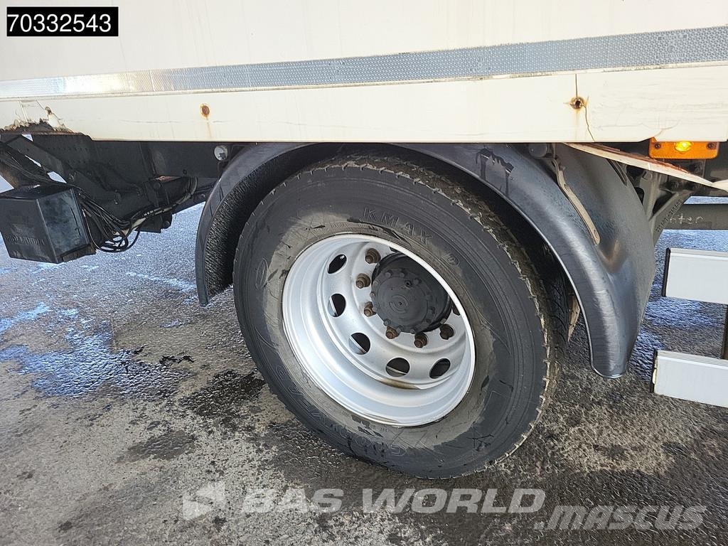 Renault Midlum 270 4X2 18tonner 2000kg Ladebordwand Automa Bakwagens met gesloten opbouw
