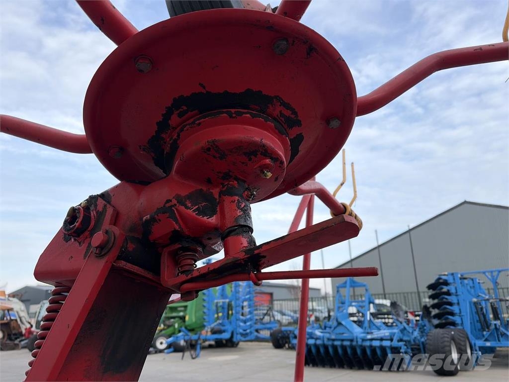 Niemeyer HR 521-DH 4 schudder, Netherlands - Used rakes and tedders - Mascus