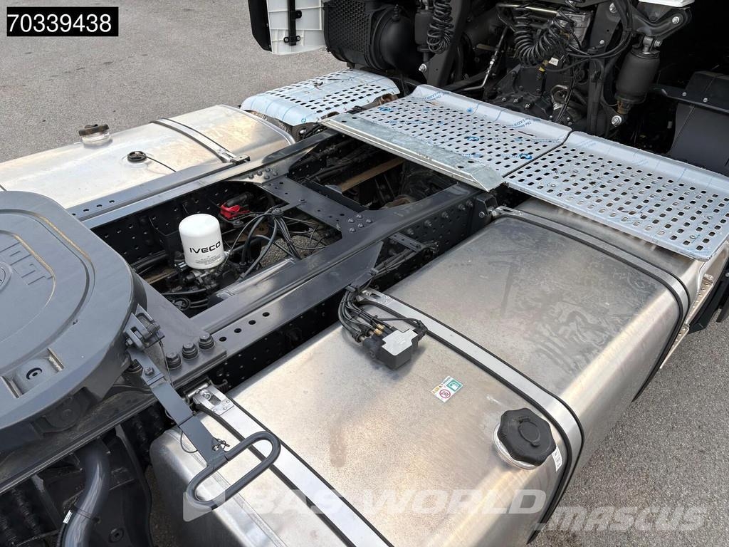 Iveco S-Way 460 4X2 NEW! MEGA HPEB 2x tanks Standklima N Vilcēji