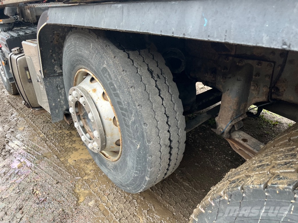 Volvo FM 480 شاحنات قابلة للفك