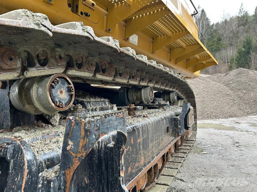 CAT 374-07B Beltegraver