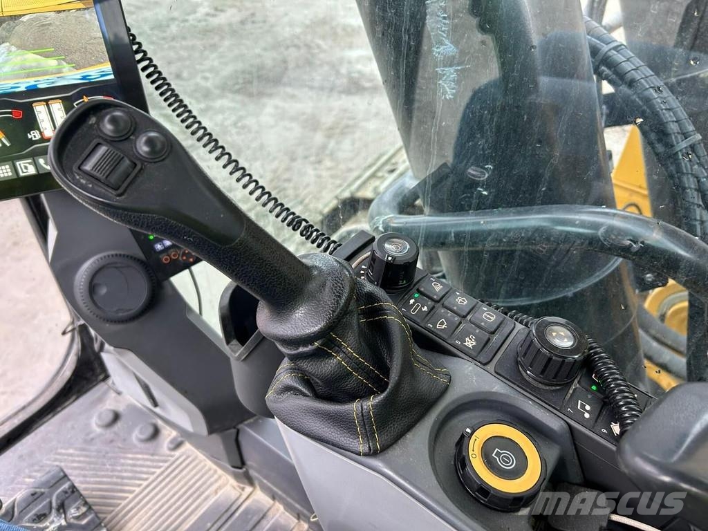 CAT 374-07B Beltegraver