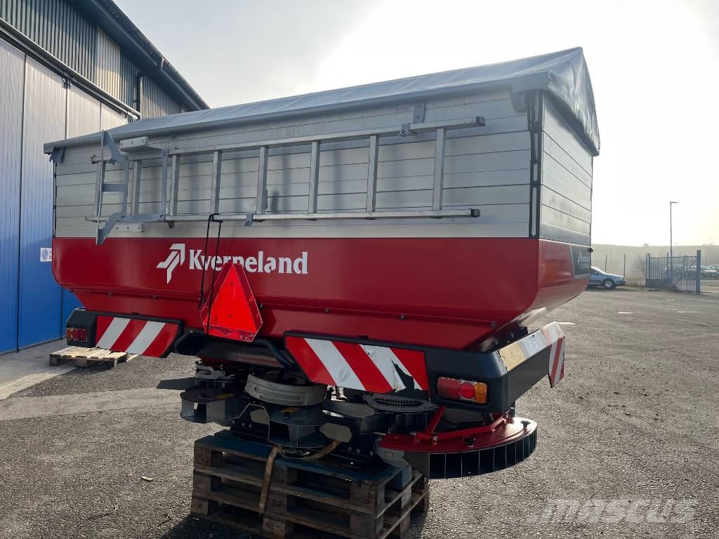 Kverneland TLX Geospread Διαστρωτήρες ανοργάνων