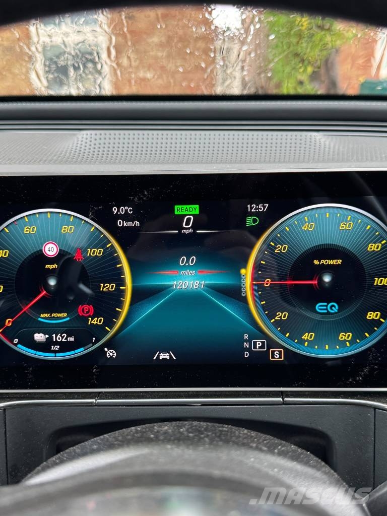 Mercedes-Benz EQC 400 AMG LINE PREMIUM + 4M Auto's
