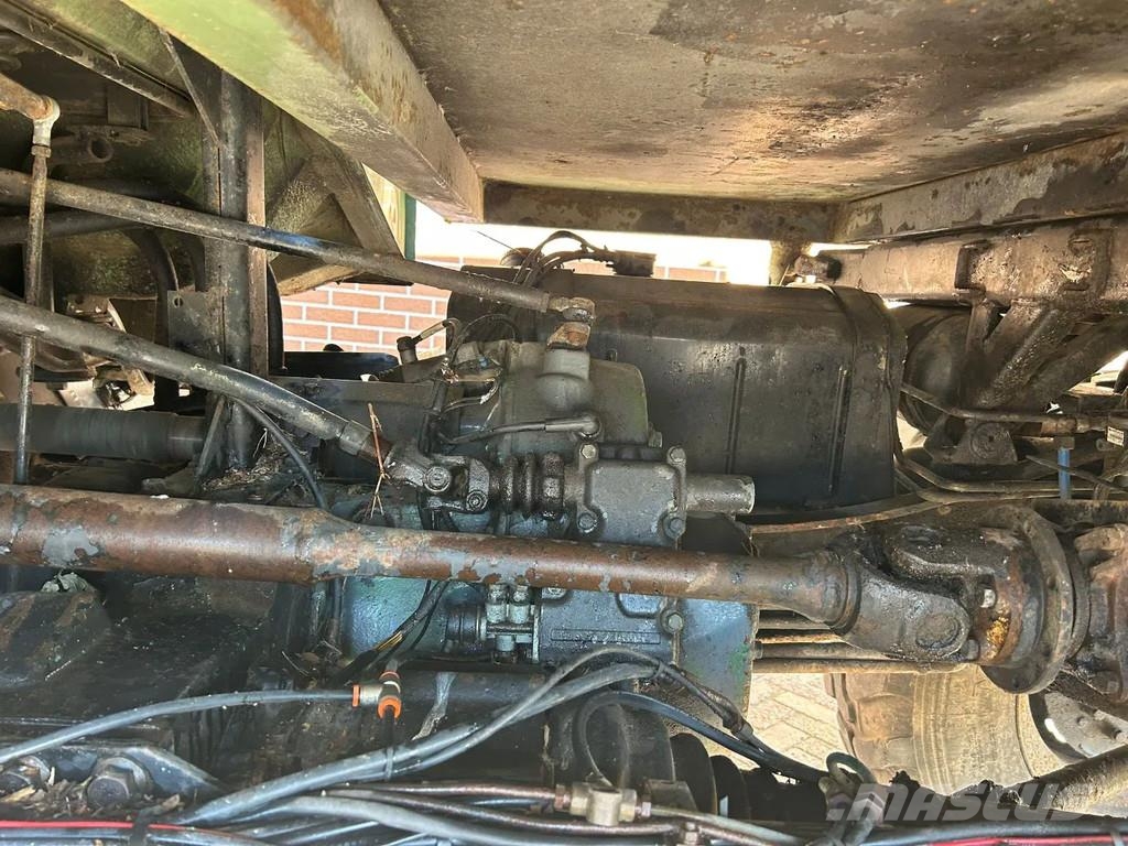 Unimog U serie 1500 Dragbilar