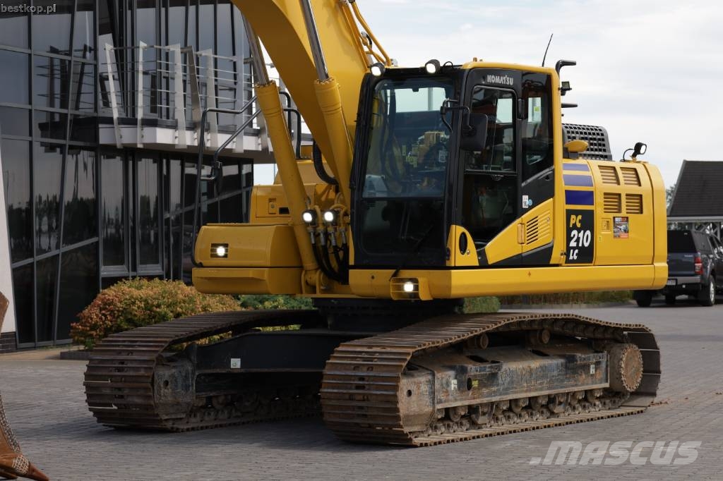 Komatsu PC 210 LC-11 Excavadoras de cadenas