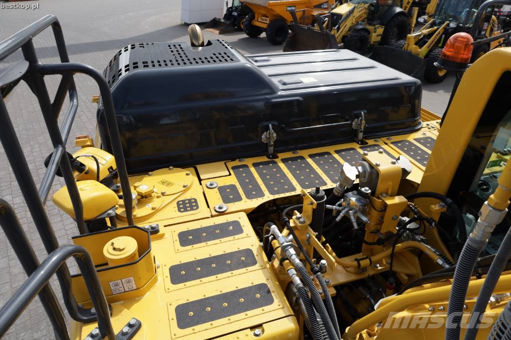 Komatsu PC 210 LC-11 Excavadoras de cadenas