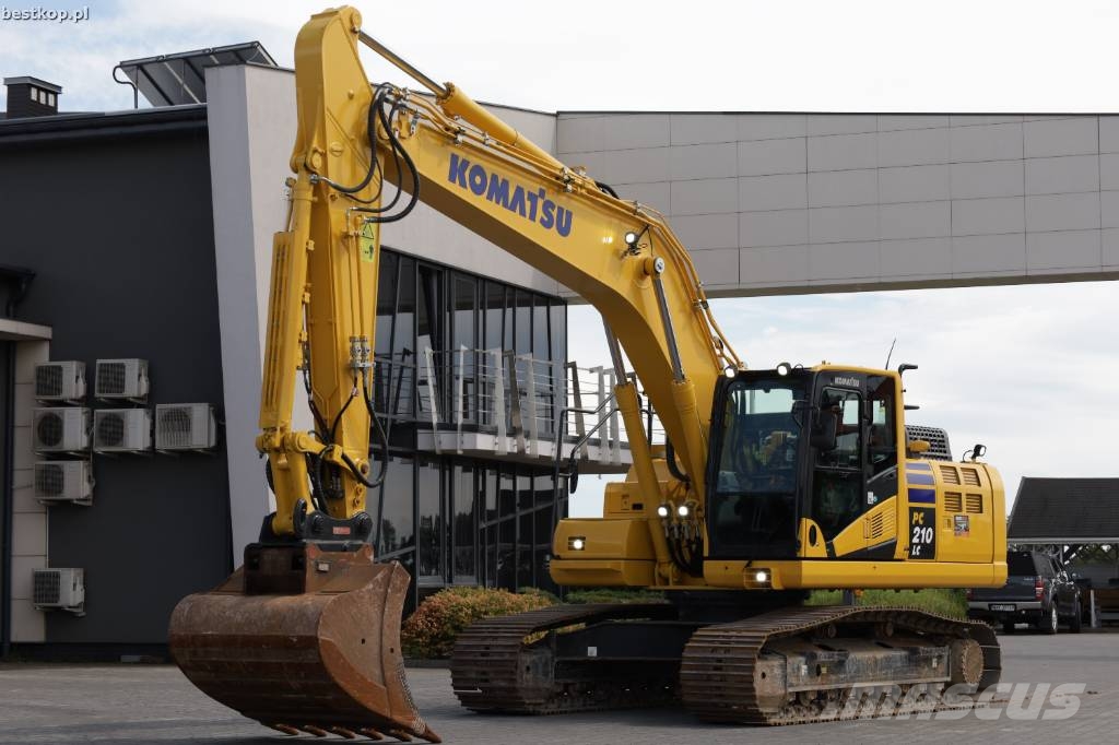Komatsu PC 210 LC-11 Excavadoras de cadenas