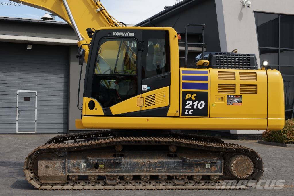 Komatsu PC 210 LC-11 Excavadoras de cadenas