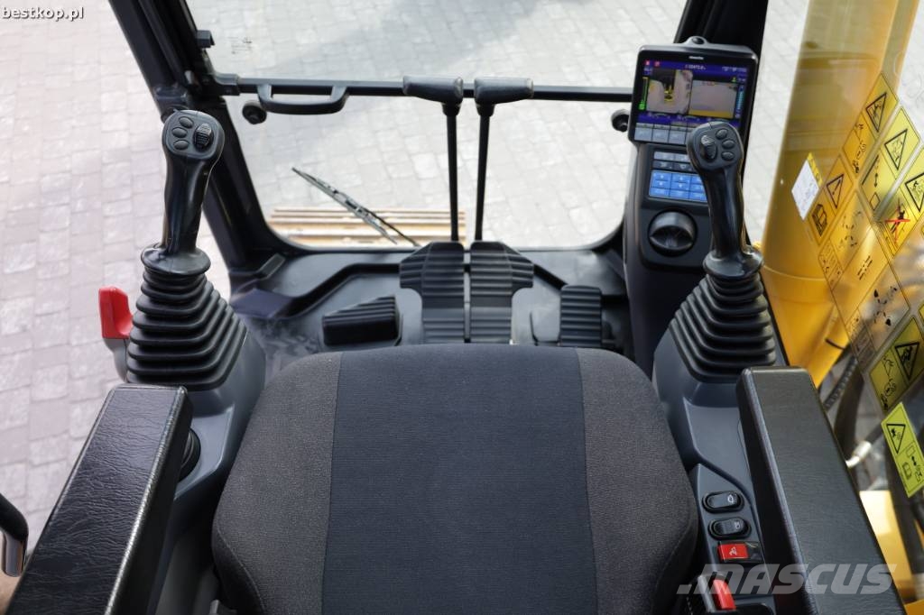 Komatsu PC 210 LC-11 Excavadoras de cadenas