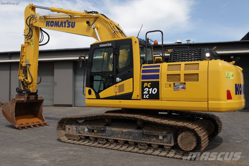 Komatsu PC 210 LC-11 Excavadoras de cadenas