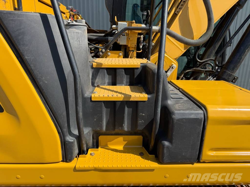 CAT 320 07B Rupsgraafmachines