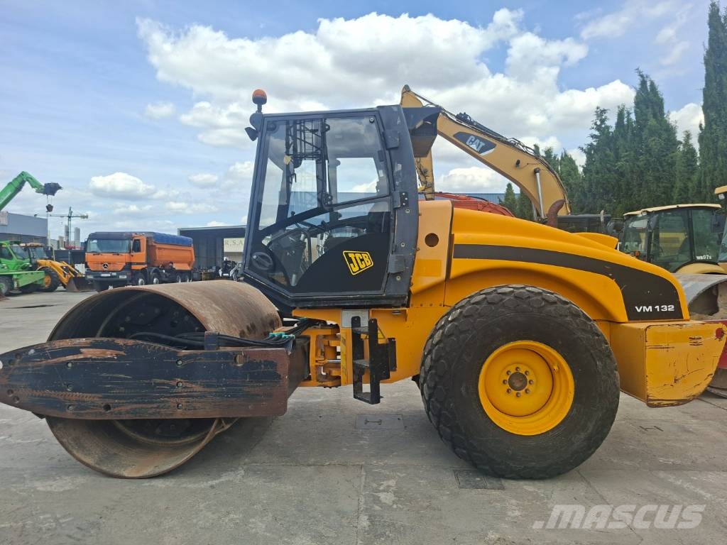 JCB Vibromax VM 132 D Rodillos de un solo tambor