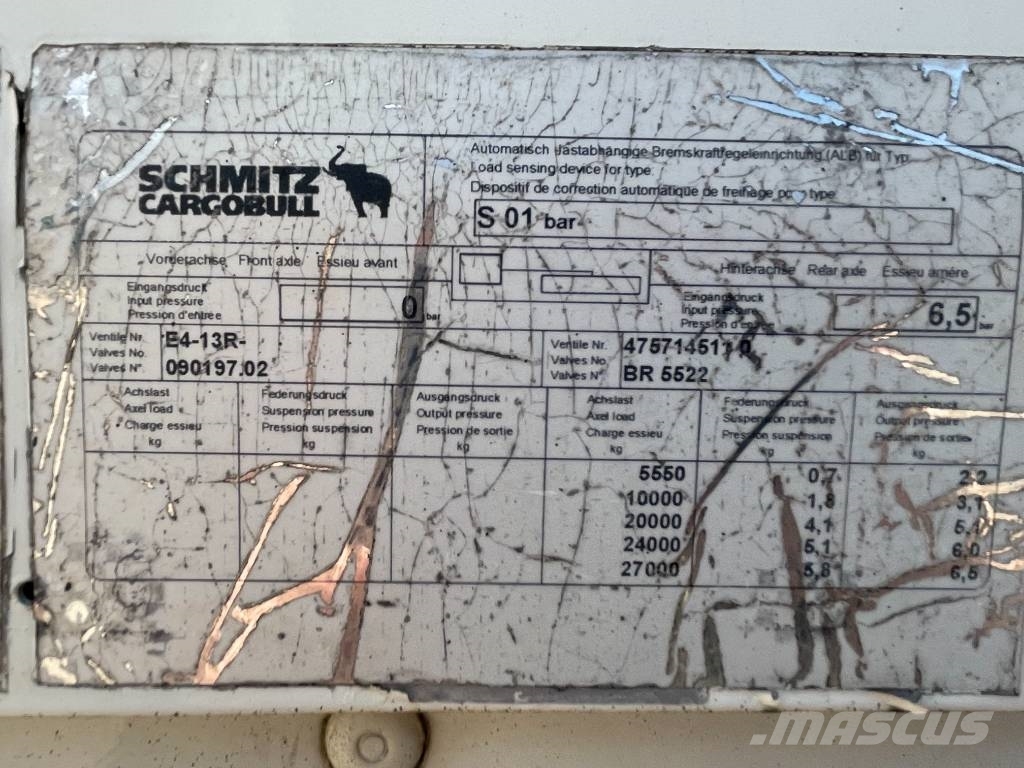 Schmitz SFG 24 Kofferauflieger
