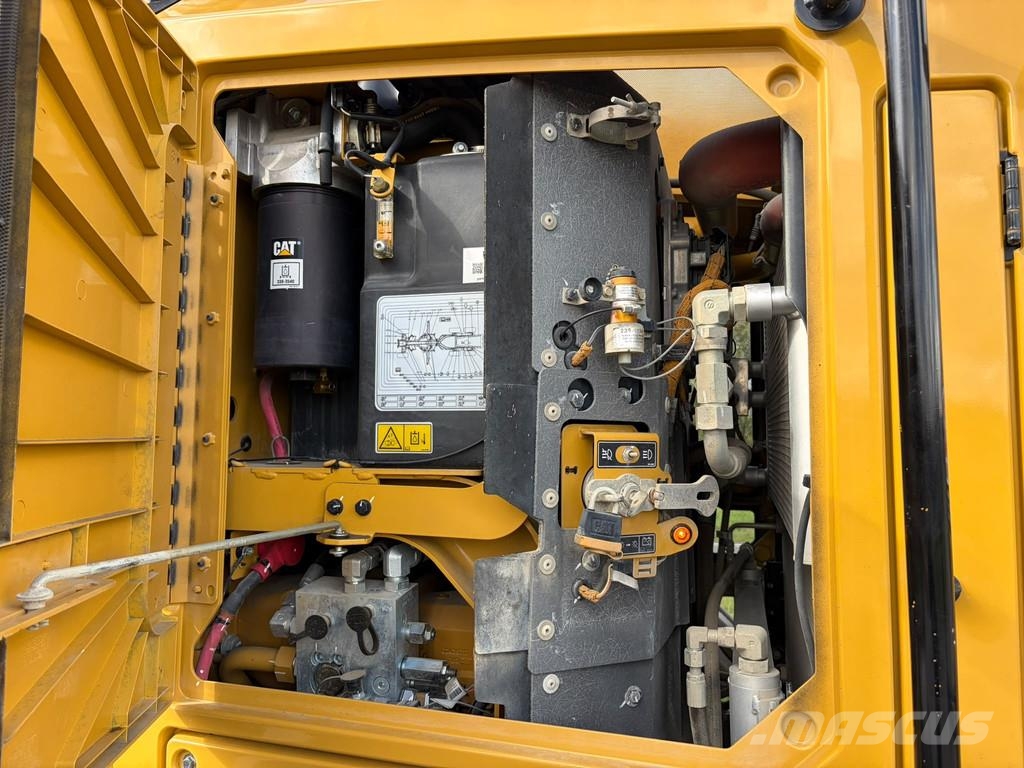 CAT 140 AWD 15A CE / TUV / EPA Trimble prepared Grederji