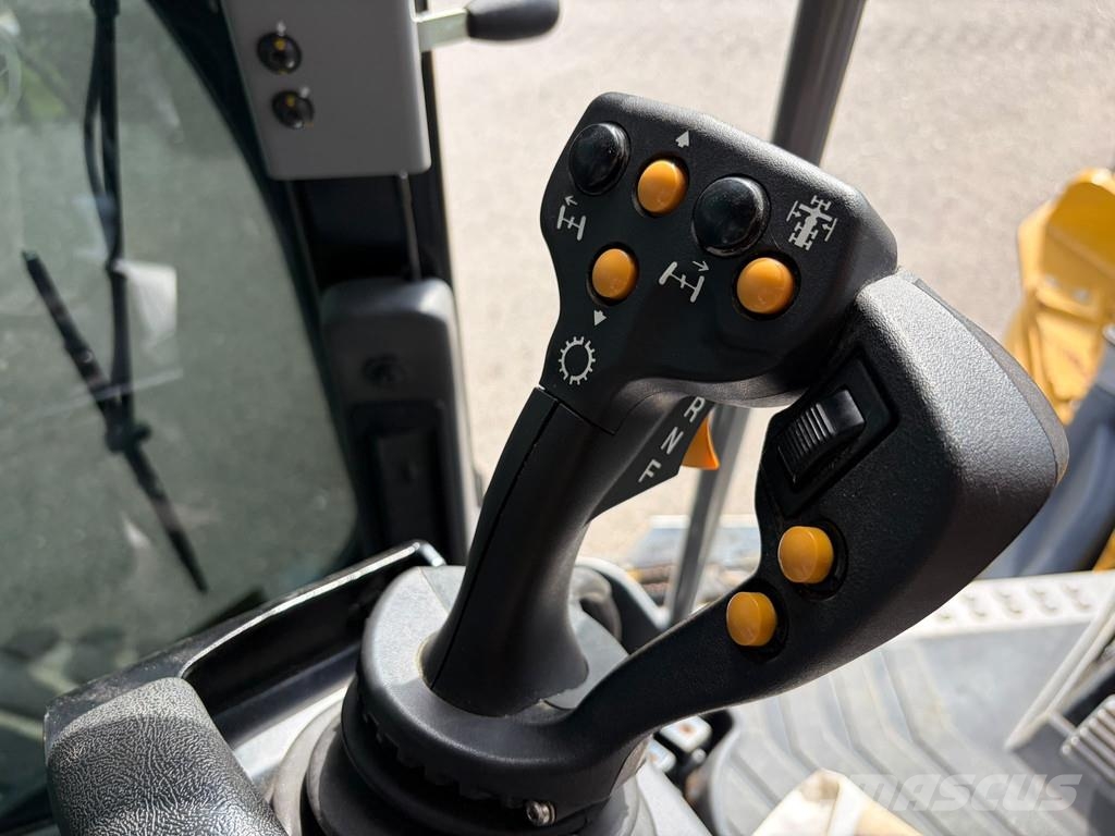 CAT 140 AWD 15A CE / TUV / EPA Trimble prepared Grederji