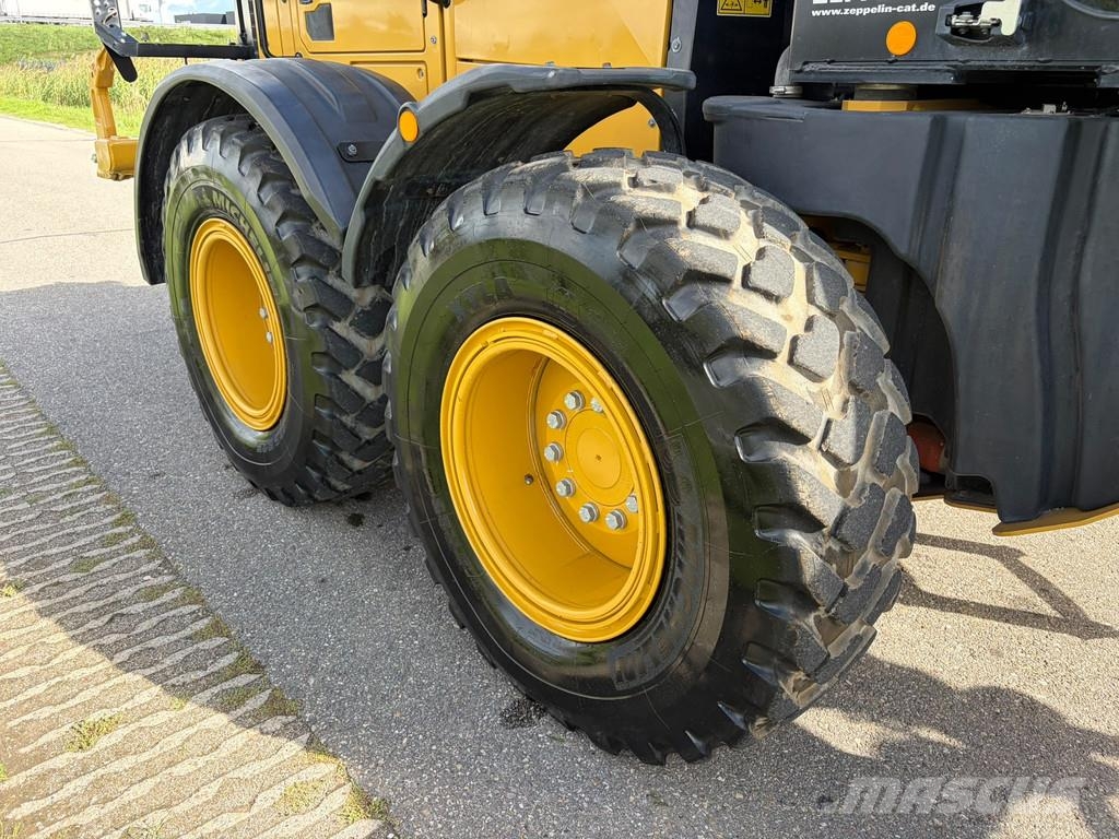 CAT 140 AWD 15A CE / TUV / EPA Trimble prepared Grederji